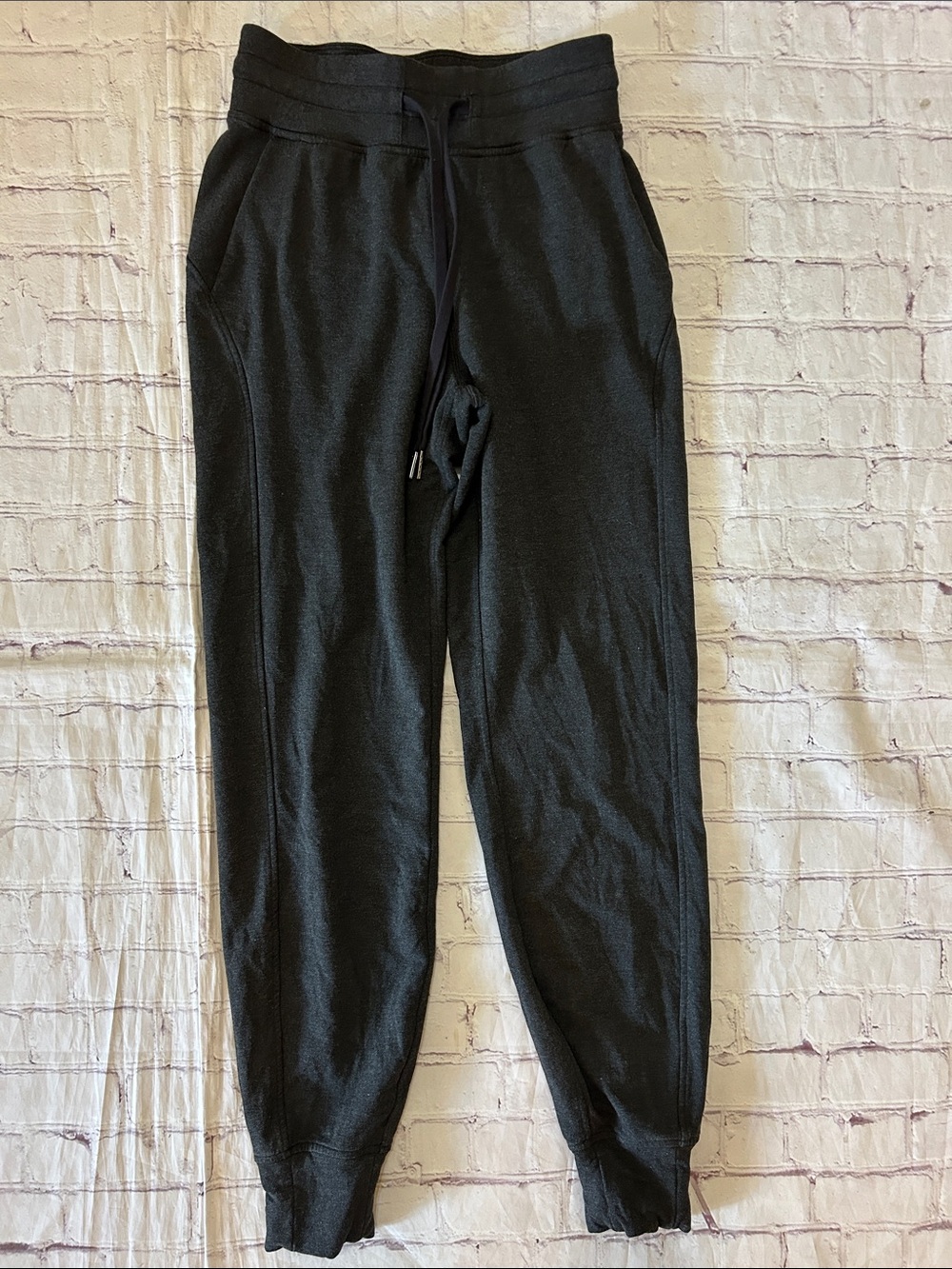 Lululemon Ready to Fleece High-Rise Jogger Sweat-pant Heathered Black Size 2 XS - Picture 4 of 6